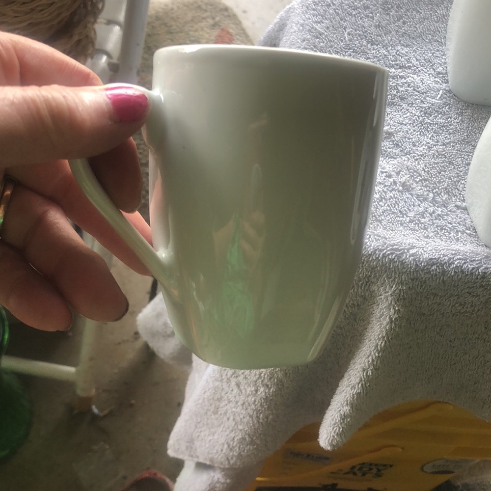 Mugs - Picture 2 of 3